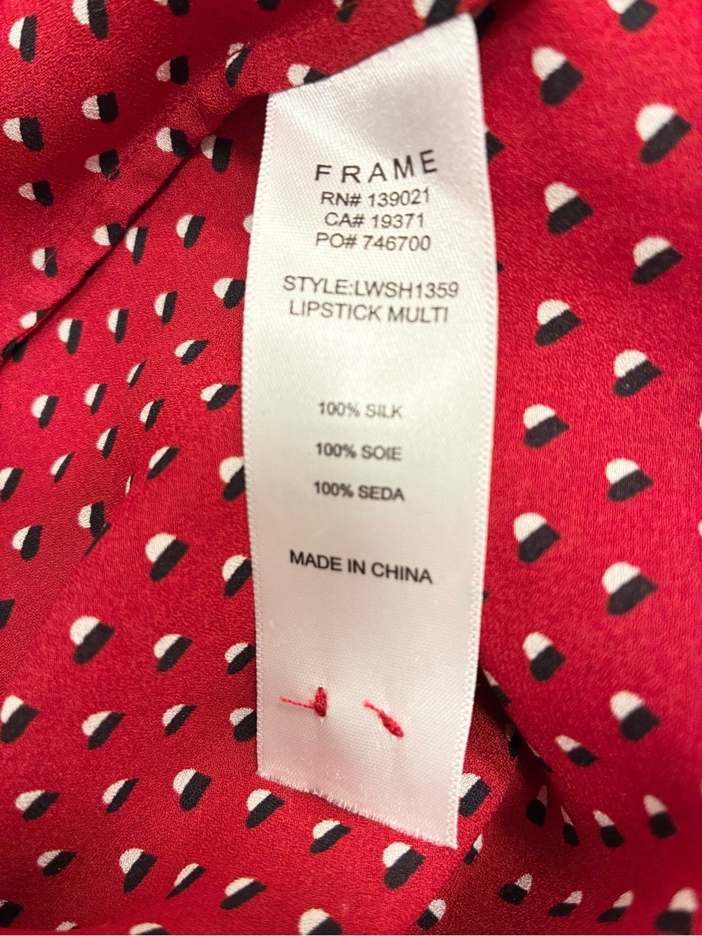 Frame NWOT Red Black & White Polka Dot Silk Button Down Shirt Size Small - Picture 6 of 6